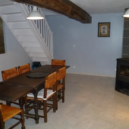 La Gilberdiere Holiday home La Rochelle-Normande